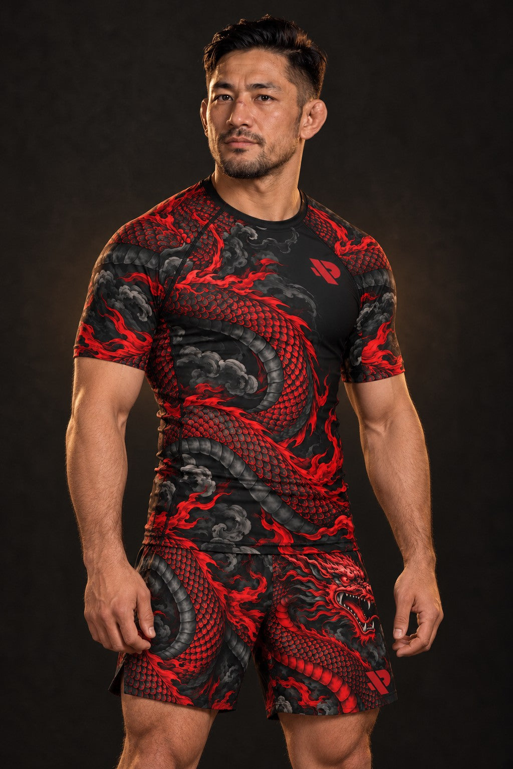 Rash guard Dragon Rouge homme, dragon japonais rouge et noir enroulé autour du buste, fond noir, vue de face
